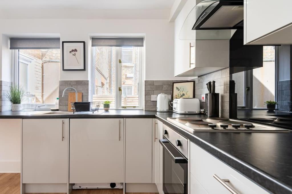 Ferienhaus 2bd Mews House, Wanstead *