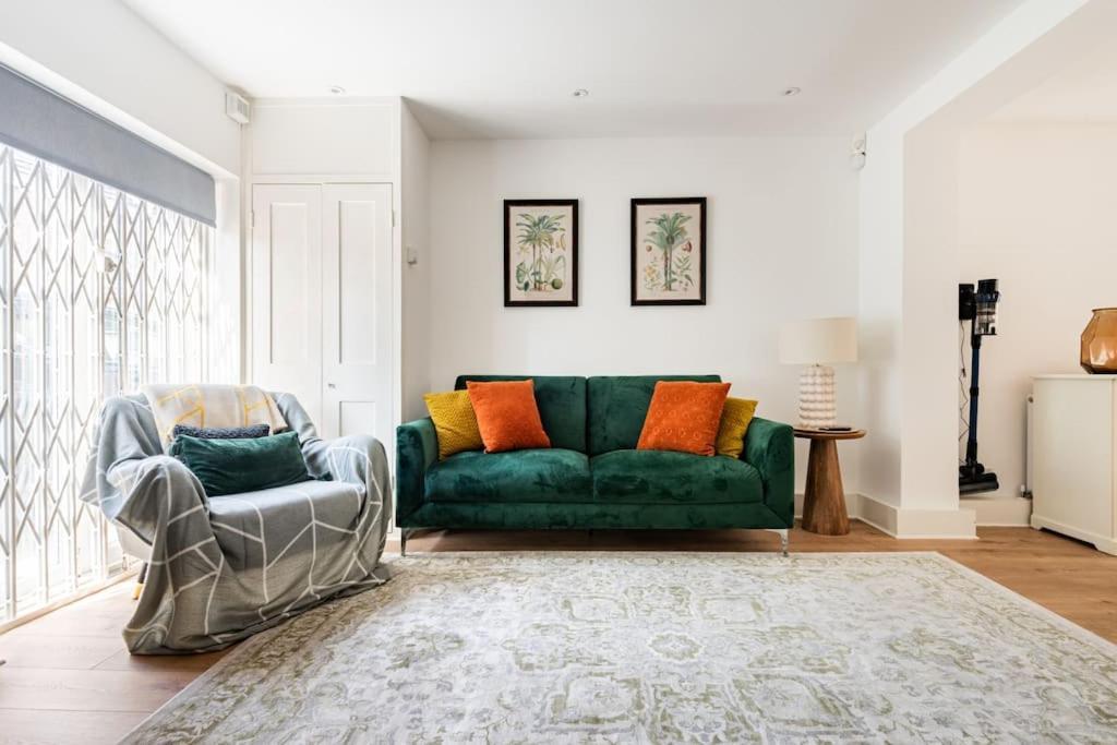 2bd Mews House, Wanstead Ferienhaus