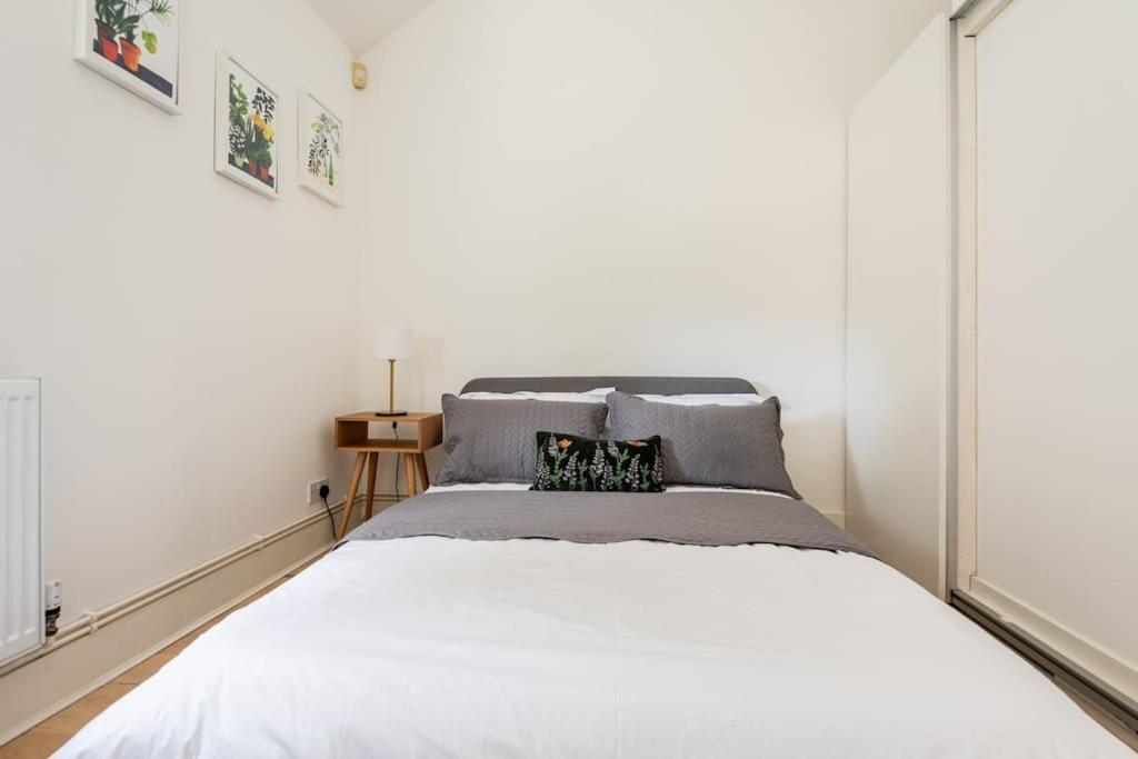Ferienhaus 2bd Mews House, Wanstead